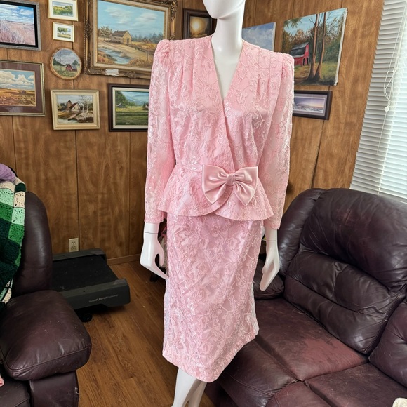 Vintage Lace Barbiecore Jacket and Skirt Set - Picture 3 of 10